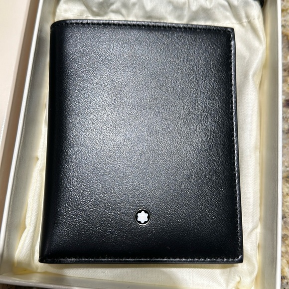 Mont Blanc Meisterstuck compact wallet 6cc black. Brand new with all boxes - Picture 1 of 4
